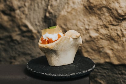 Ventresca con gelée de jamón.