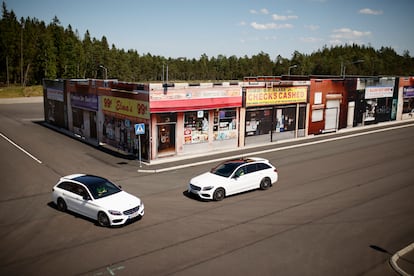 AstaZero, en Suecia, se construyó simulando ser el neoyorquino Harlem pero en realidad es una tramoya para estudiar sistemas de seguridad en automóviles.