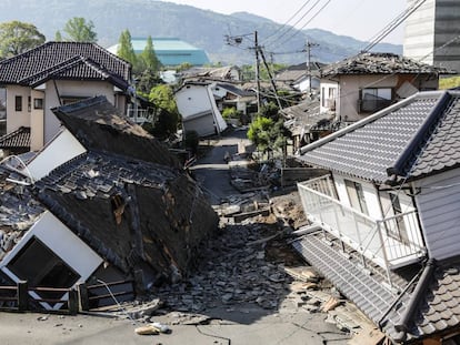 Casas destruidas en Kumamoto (Japón) tras el terremoto del 16 de abril de 2016.