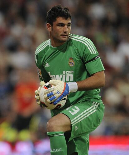 Adán juega frente al Getafe ante las ausencias de Casillas y Dudek por decisión técnica.