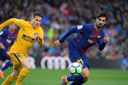 André Gomes, ante Gameiro.