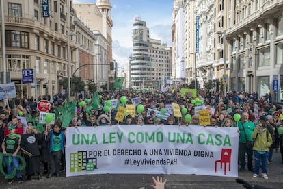 La manifiestación, en la Gran Vía de Madrid.