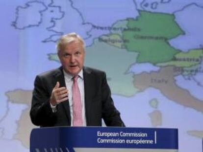 El vicepresidente de la Comisión Europea (CE) responsable de Economía y Finanzas, Olli Rehn. EFE/Archivo