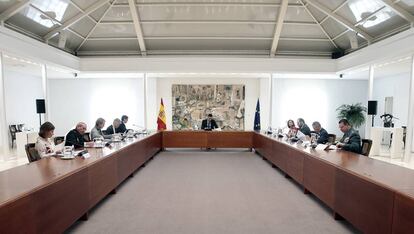Pedro Sánchez preside la reunión del Comité de Gestión de Crisis el pasado lunes.
