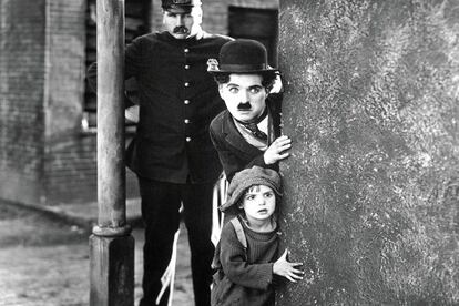 Jackie Coogan i Charles Chaplin, a 'El chico'.
