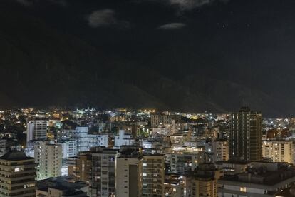 Vista del monte Ávila y de Caracas desde el bar 360.