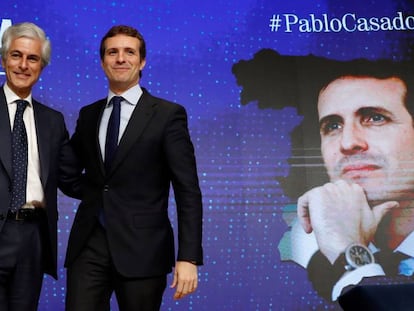 Pablo Casado y Adolfo Suárez Illana, que será el número dos del PP por Madrid, este lunes.