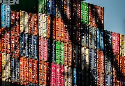 Contenedores de mercancías en el puerto de Bremerhaven (norte de Alemania), el 13 de agosto.