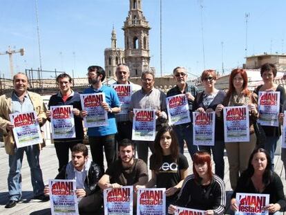 Representantes de todos las entidades culturales y sindicatos estudiantiles que convocan la marcha del domingo.