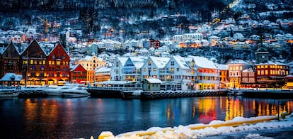 Paisaje invernal en la ciudad noruega de Bergen.