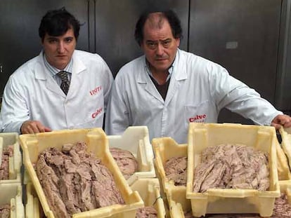 Manuel Calvo, nuevo consejero delegado del grupo (izquierda), junto a Luciano Calvo.