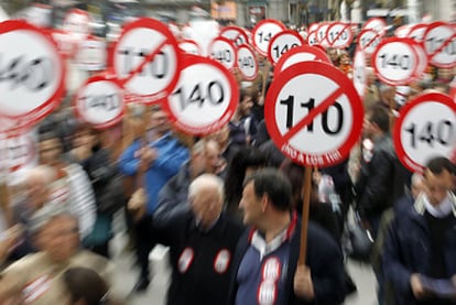 Manifestación en marzo en Madrid contra la limitación de la velocidad en las autovías.