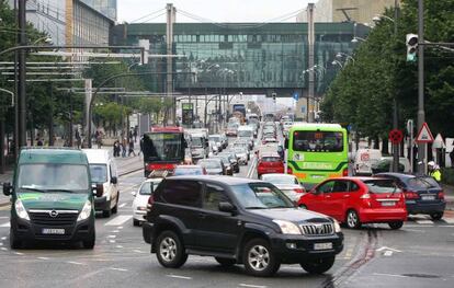 Los nuevos accesos a Bilbao no han provocado grandes complicaciones, simplemente retenciones puntuales.