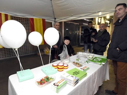 A la dreta, José Antonio Ortiz Cambray, líder de Vox a Lleida.