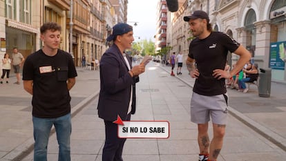 Xuso Jones (en el centro), en un momento de 'Lo sabe, no lo sabe'.
