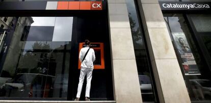 Cajero automático de Catalunya Caixa.