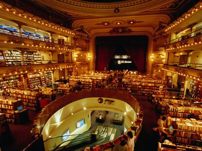 La gran librería El Ateneo, construida en el teatro Gran Splendid, de 1919, en Buenos Aires, Argentina.