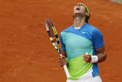Rafa Nadal celebra su victoria ante Hewitt.