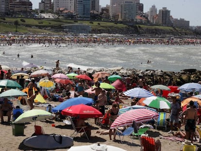 Una imagen de una playa c&eacute;ntrica el pasado domingo.