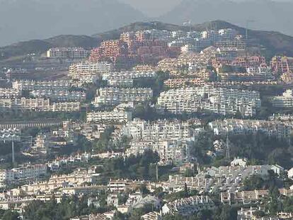 Una vista de la localidad malagueña de Mijas, que ha aumentado en 16.400 habitantes su población.