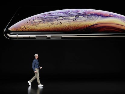 El consejero delegado de Apple, Tim Cook, en la presentación del nuevo iPhone este miércoles.