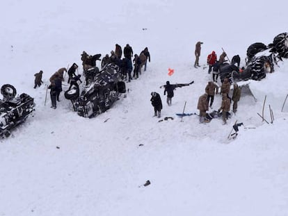 Los dos aludes de nieve de la provincia de Van (Turquía), en imágenes