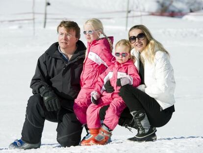 Juan Friso, su mujer Mabel y sus dos hijas.