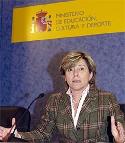 Pilar del Castillo, durante la rueda de prensa que ofreció ayer.