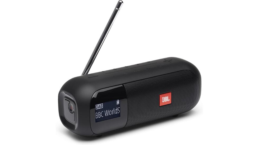 Vista del altavoz JBL Tuner 2.
