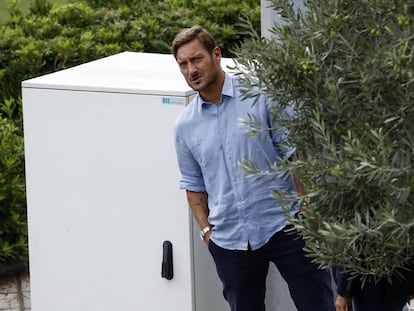 Totti, en la ciudad deportiva de la Roma