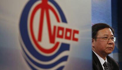 El presidente de CNOOC, Yang Hua, en Hong Kong el 24 de marzo de 2016.