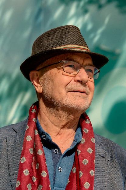 Luis Cabrera.