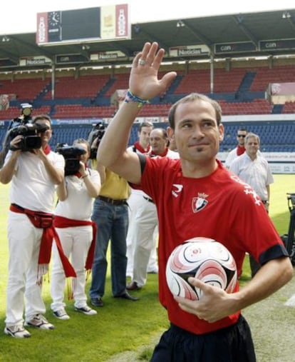 Nino, el día de su presentación con Osasuna.