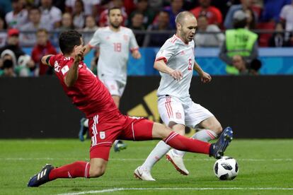 Iniesta, durante el partido contra Irán, el 20 de junio.