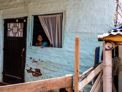 Una vida entre barro, paja y bambú