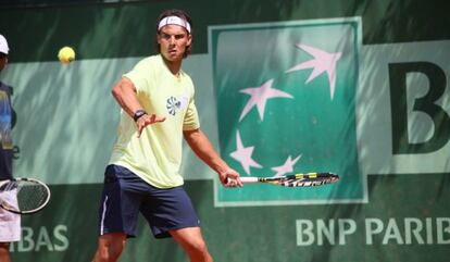 Nadal, en un entrenamiento de Roland Garros.
