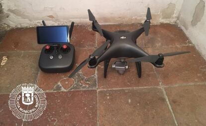 un dron intervenido este domingo por sobrevolar la Plaza Mayor sin autorización.
 
