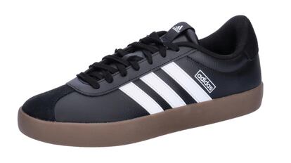 Las zapatillas Adidas VL Court son una de las mejores ofertas de la semana disponibles en Amazon.