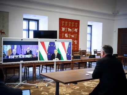 El primer ministro de Hungría, Viktor Orbán, en Budapest durante la reunión del Consejo de la UE del lunes.