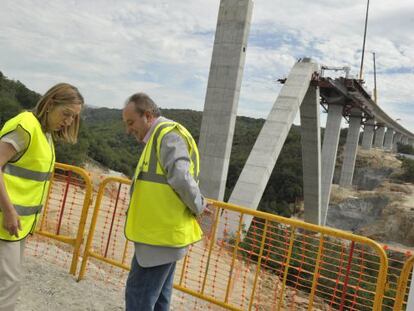 Visita de la ministra a las obras del AVE