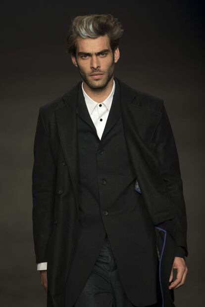 Jon Kortajarena amb dissenys de Josep Abril al 080.