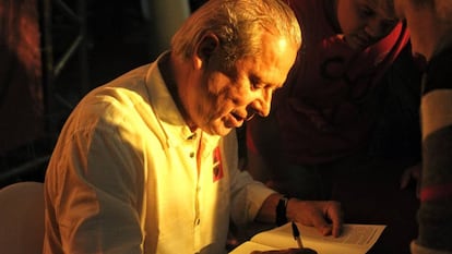 José Dirceu en el lanzamiento de su libro en Río de Janeiro.