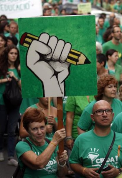 Protesta en Palma contra el trilingüismo de Bauzá.