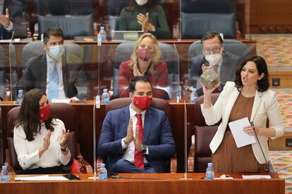 Isabel Díaz Ayuso el jueves en la sesión plenaria en la Asamblea de Madrid.