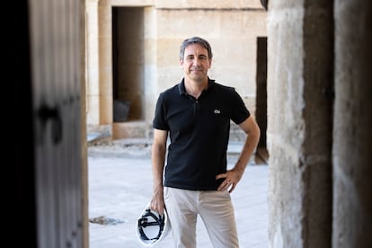 The architect Juan Manuel Sánchez La Chica, in charge of the work on the roof of the Malaga Cathedral.