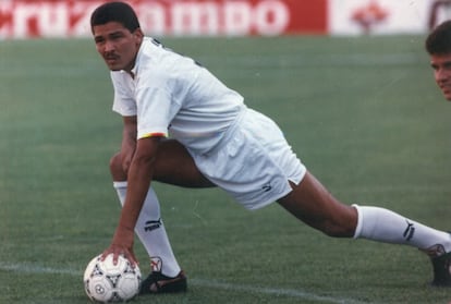 Rommel Fernández en su etapa en el Valencia.