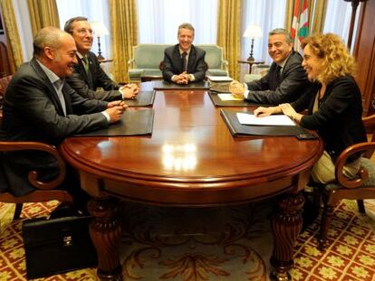 Garitano, Bilbao, Urkullu, De Andrés y Bengoetxea, de izquierda a derecha.