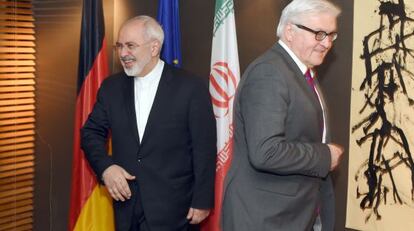 El ministro alemán y su mólogo iraní este viernes en Múnich.