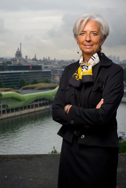 Christine Lagarde, en el helipuerto del Ministerio de Finanzas francés, en París, en junio.