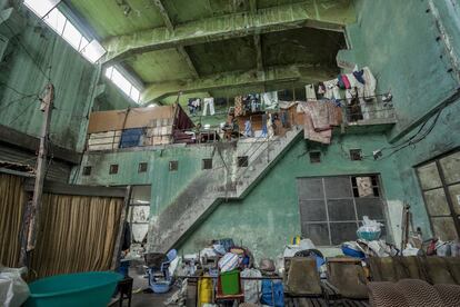 El interior del edificio OCPT, en Kinshasa. 2013.